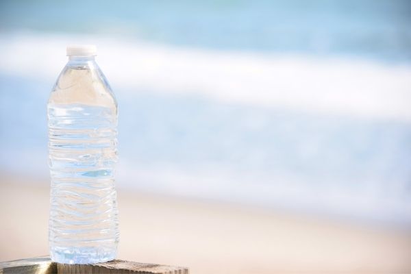 https://everydayrecycler.com/wp-content/uploads/2021/03/The-life-of-a-water-bottle-Main.jpg