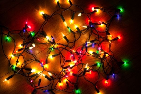 can you recycle christmas lights
