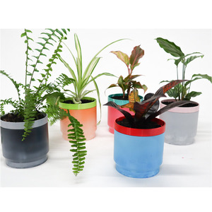 Various colors of Recycled plastic pot plant